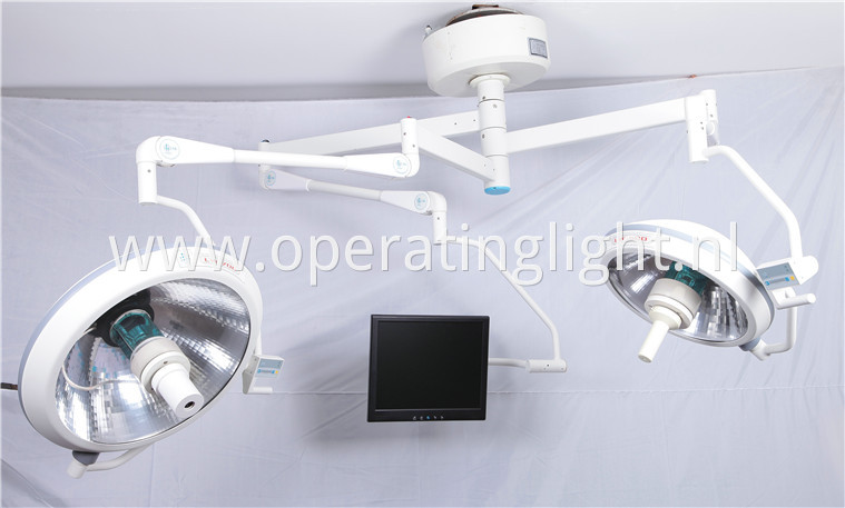 Halogen lamp with camera system